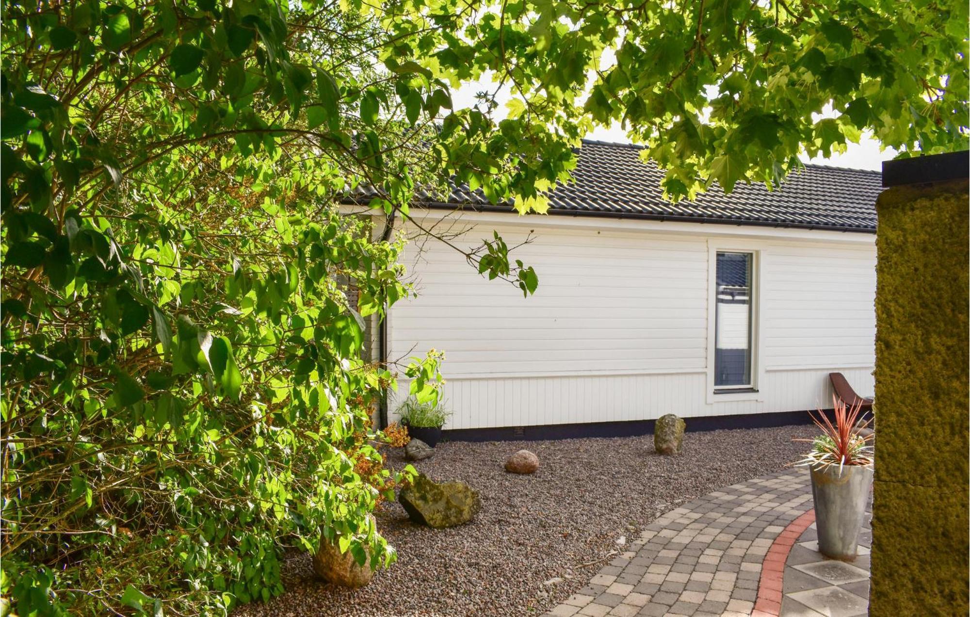 Gorgeous Home In Borgholm With Wifi Kültér fotó